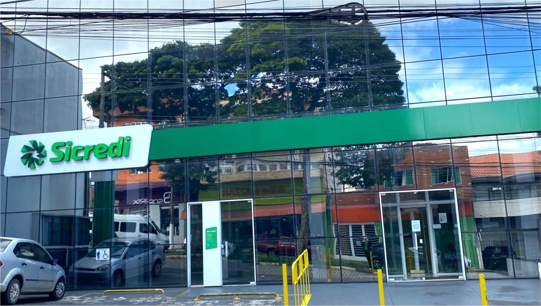 fachada agencia Atibaia - SP
