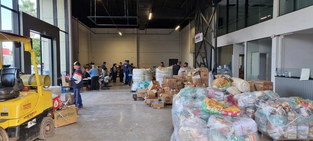  A instituição financeira cooperativa realizou mais de 12,8 mil operações para atender vítimas das enchentes 