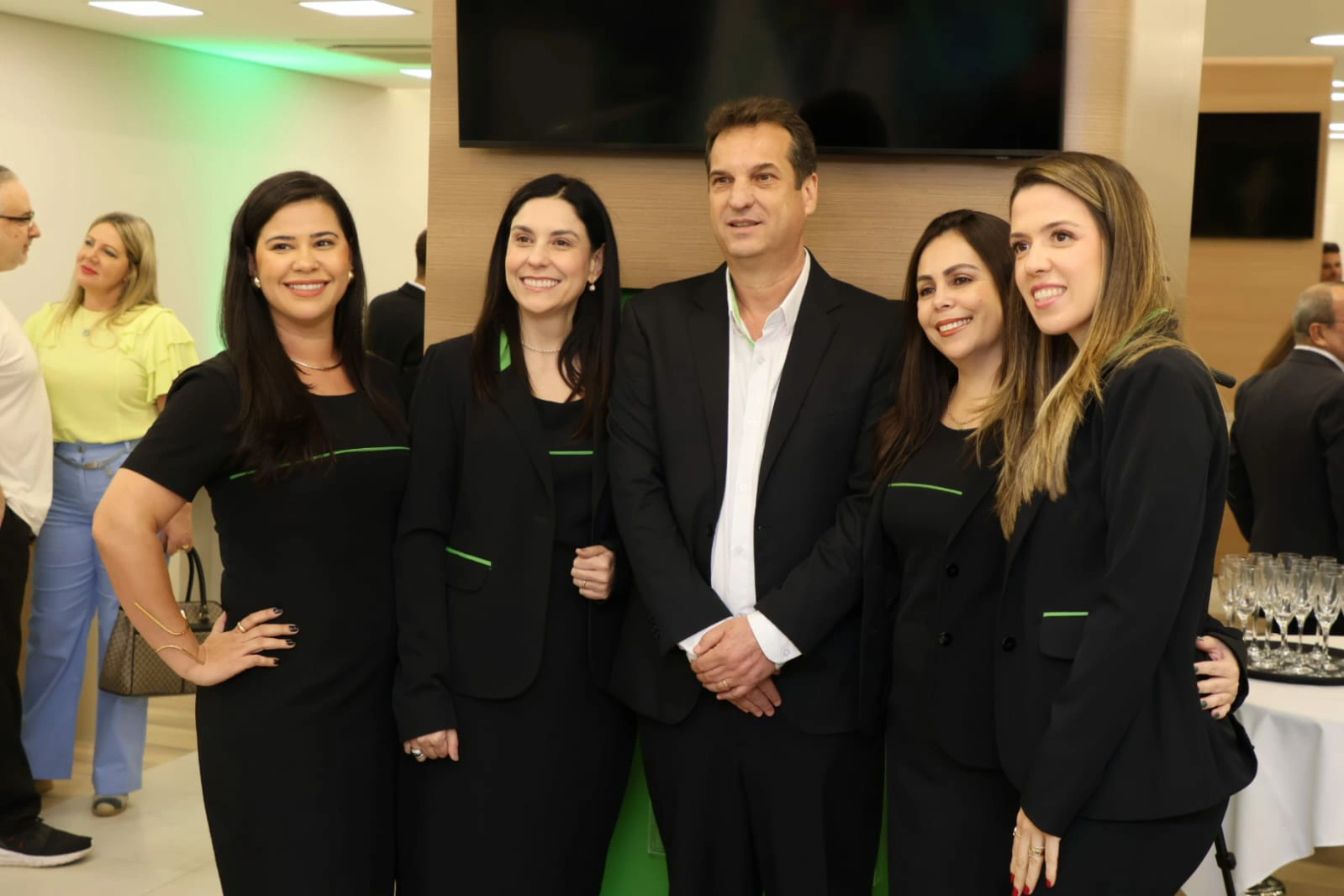  WhatsApp Image 2024-11-05 at 08.57.40.png 