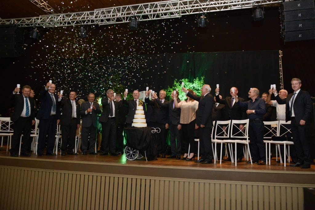  Sicredi-Alto-Jacuí-comemora-35-anos-com-grande-evento-1-1024x683.jpg 