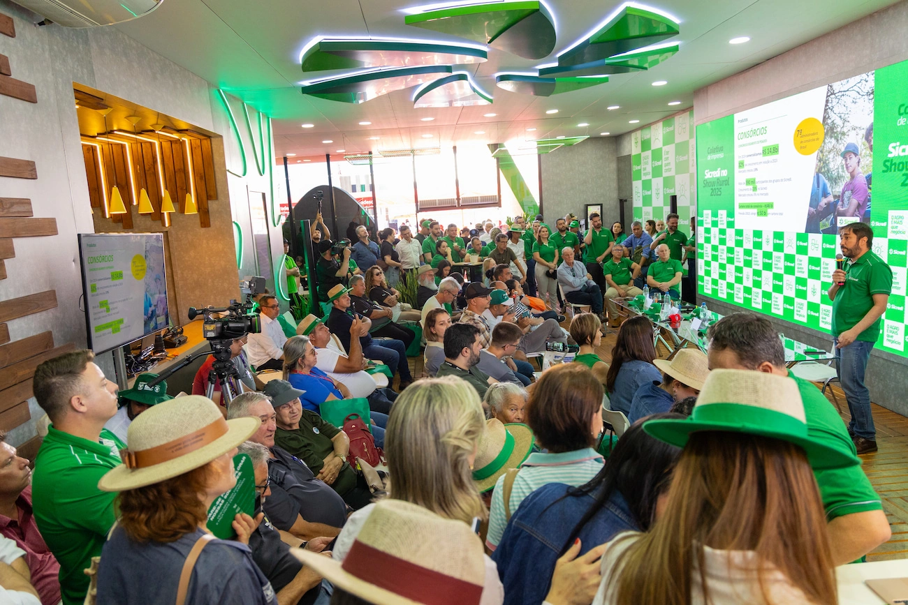  Coletiva-com-Sicredi-Creditos-Leandro-Carvalho.jpg (1).jpg 