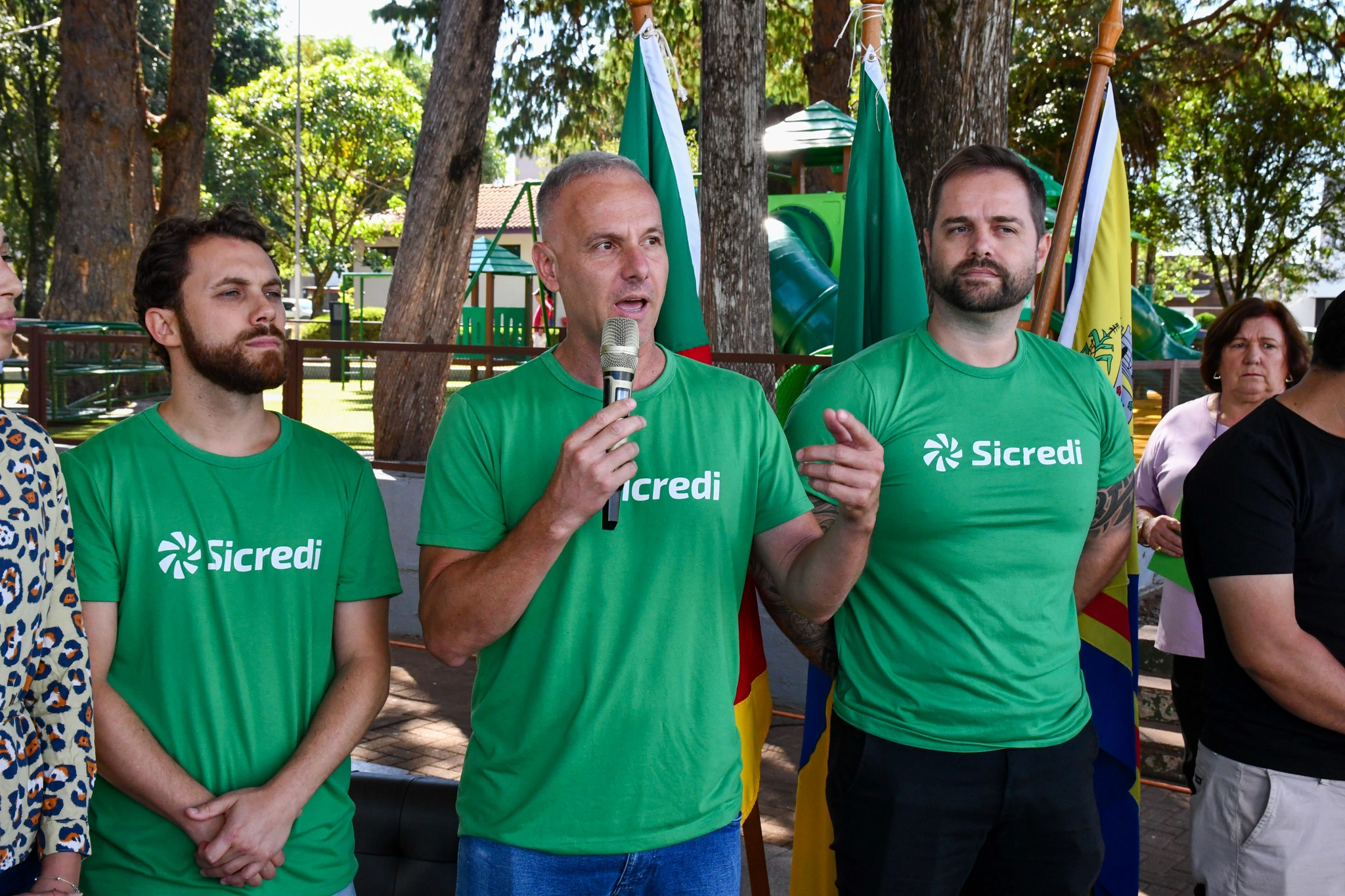 Gerente da agência Soledade Júlio de Castilhos discursou na entrega