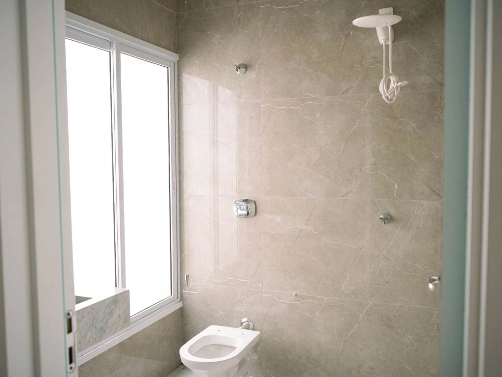  Terreno nº 19, quadra 43, lote de 200 metros, Rua Areca, nº 400, bairro Buritis V, casa de 98 metros nova - Primavera do Leste /MT 