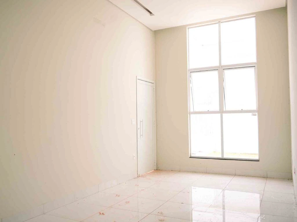  Terreno nº 19, quadra 43, lote de 200 metros, Rua Areca, nº 400, bairro Buritis V, casa de 98 metros nova - Primavera do Leste /MT 