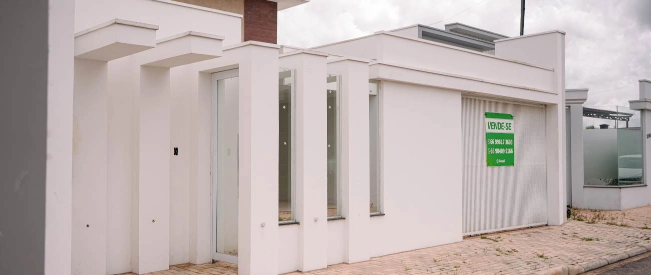 Terreno nº 19, quadra 43, lote de 200 metros, Rua Areca, nº 400, bairro Buritis V, casa de 98 metros nova - Primavera do Leste /MT