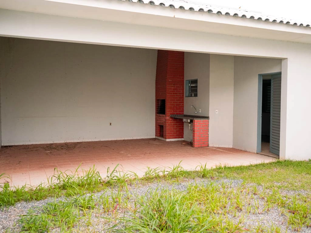  Casa na Rua Antônio Prado, n° 1.023, Jardim Riva, Primavera do Leste/MT, Quadra 23 Lote 09, lote com 600 m construção com 172 m. 