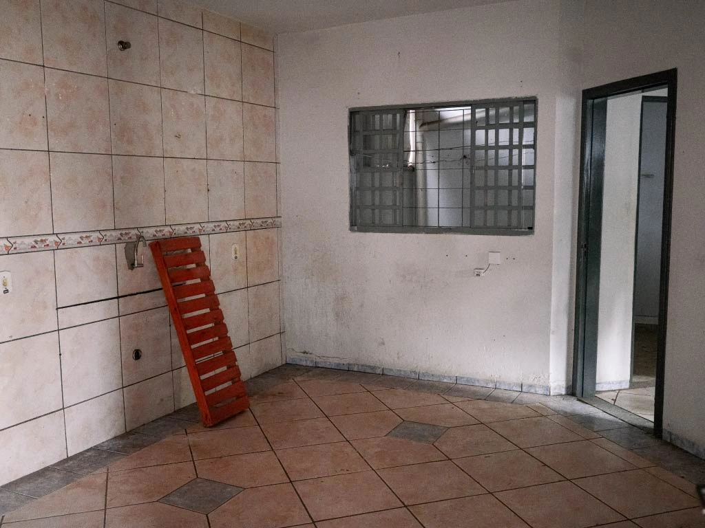  lote 22A, quadra 08, AV. DOS TRABALHADORES, Nº39, lote com 137,50 metros e sobrado com 140 metros, BAIRRO: JARDIM VENEZA, PRIMAVERA DO LESTE/MT 