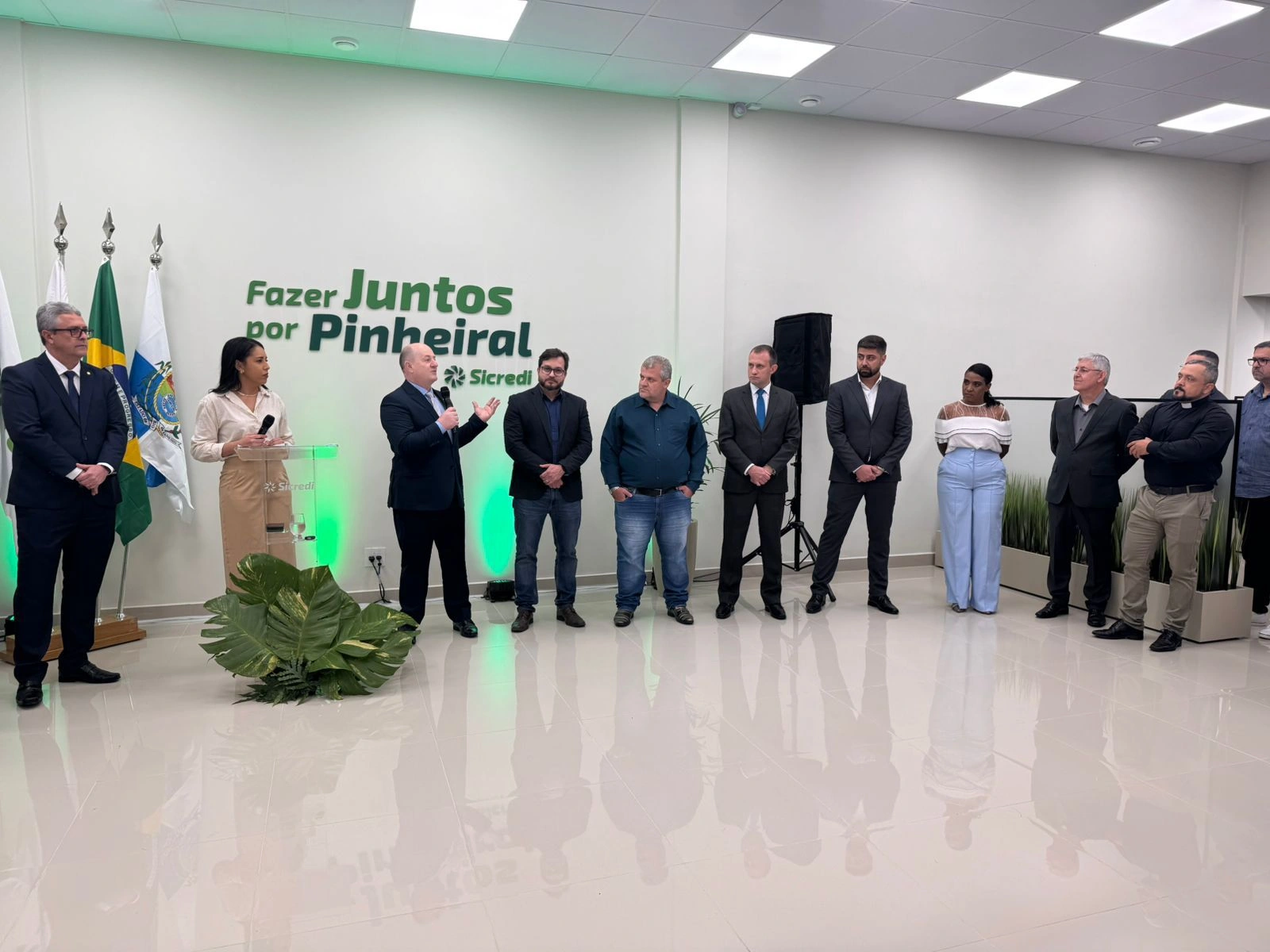  PHOTO-2025-06-10-13-30-35 (1).jpg 