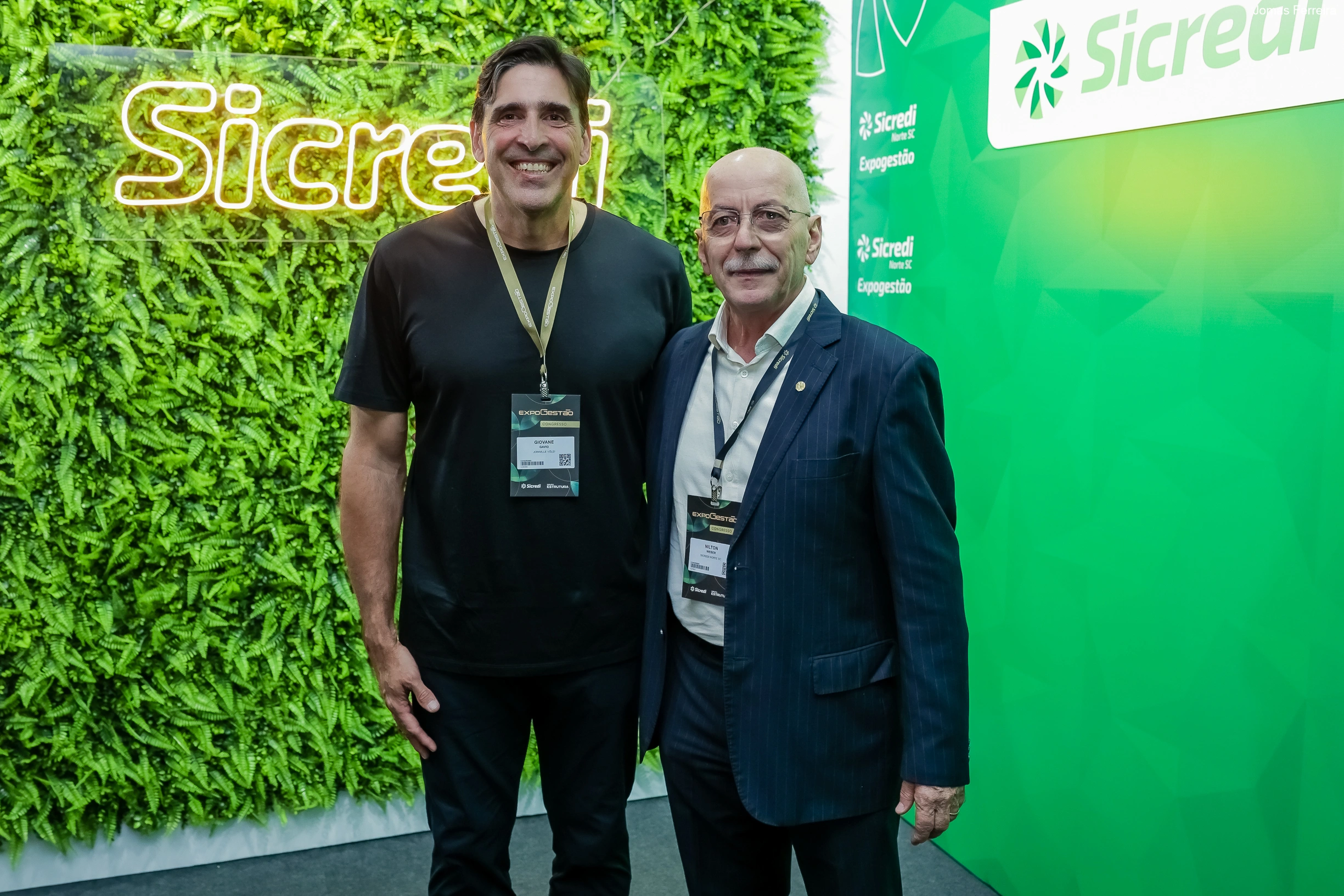  Perfil Mini 001 - Giovane Gávio e Nilton Floriano.jpg 