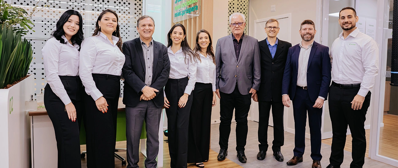  Diretoria e equipe da agência Sicredi Criciúma Pinheirinho 