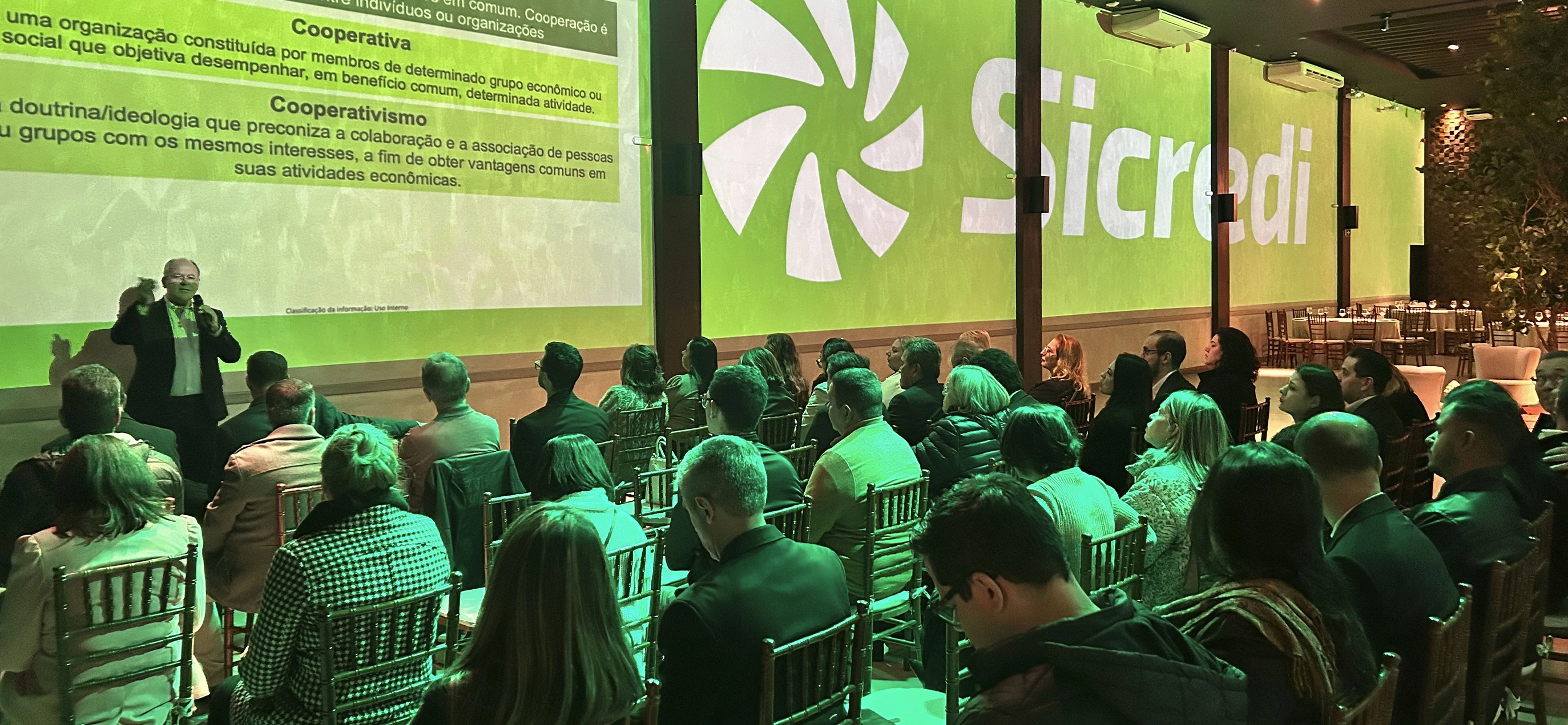 Rreuniões com lideranças locais.jpg