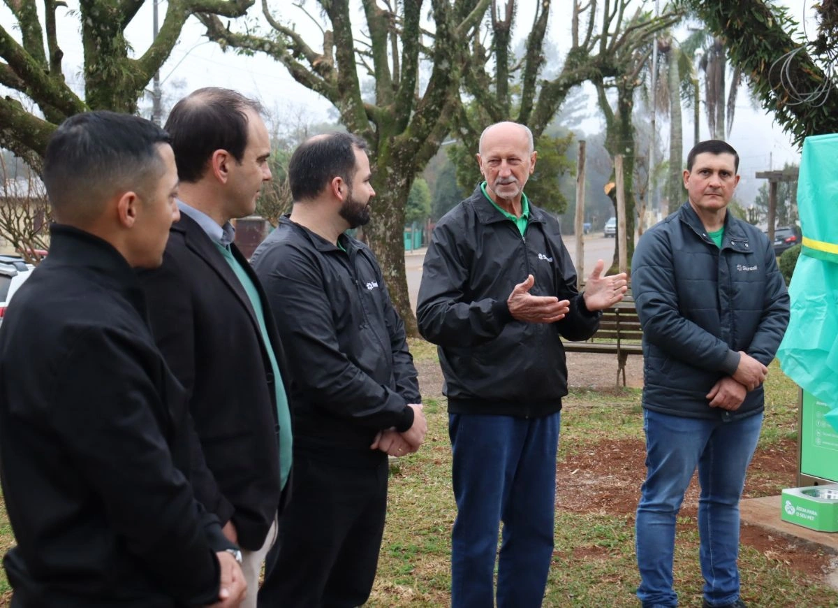  Cópia de Design sem nome (6).jpg 