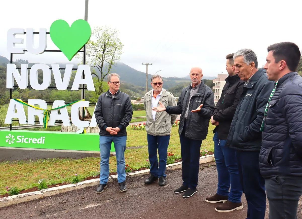  Cópia de Design sem nome (10).jpg 