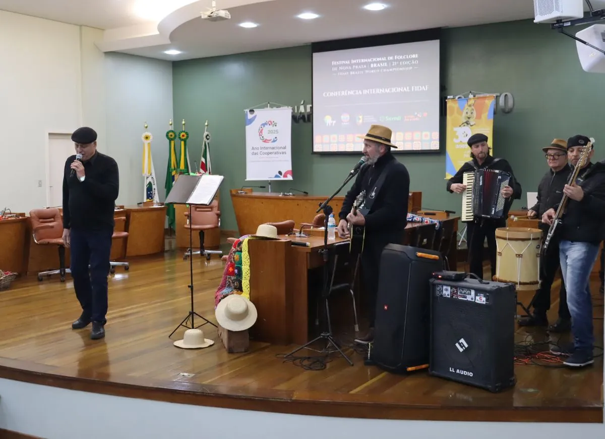  Cópia de Design sem nome (16).jpg 