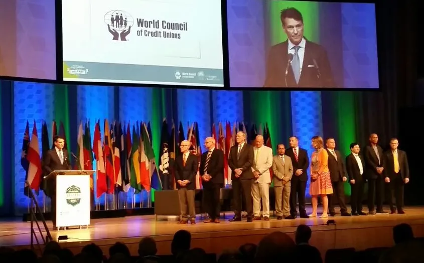 Posse Woccu (divulgacao Sicredi).jpg