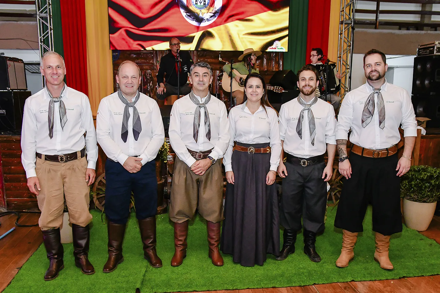  Diretoria e gerentes.jpg 