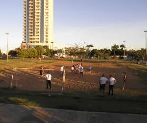  futebol e handebol.jpg 