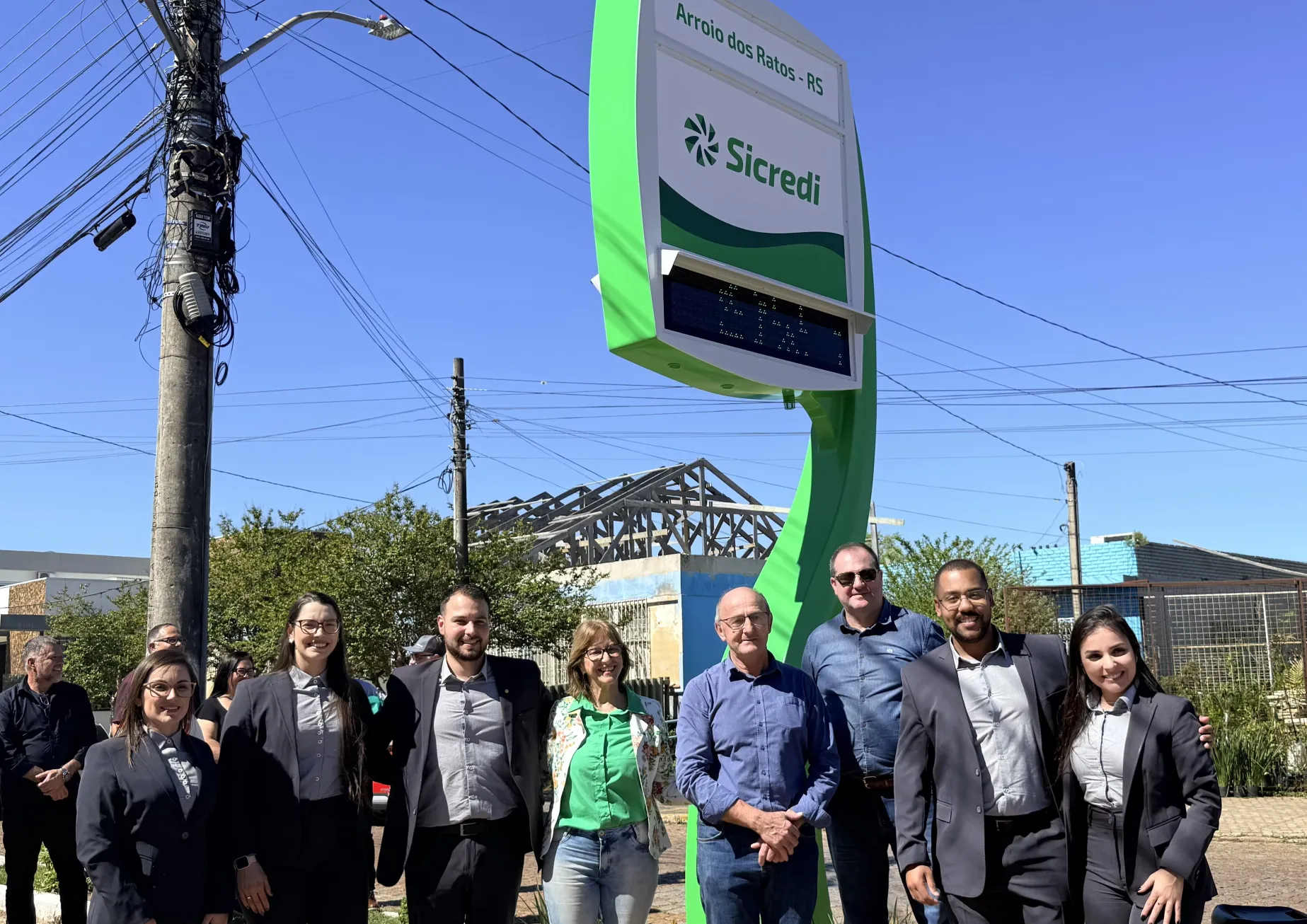 Sem título-15ry5y5y