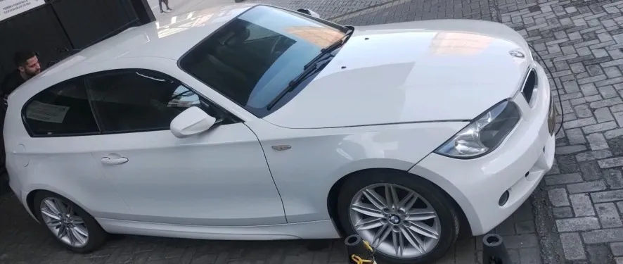 bmw 118i jar0118 2.jpg