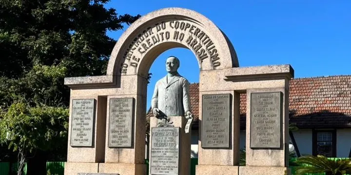 PHOTO-2025-10-10-09-18-32 (1)