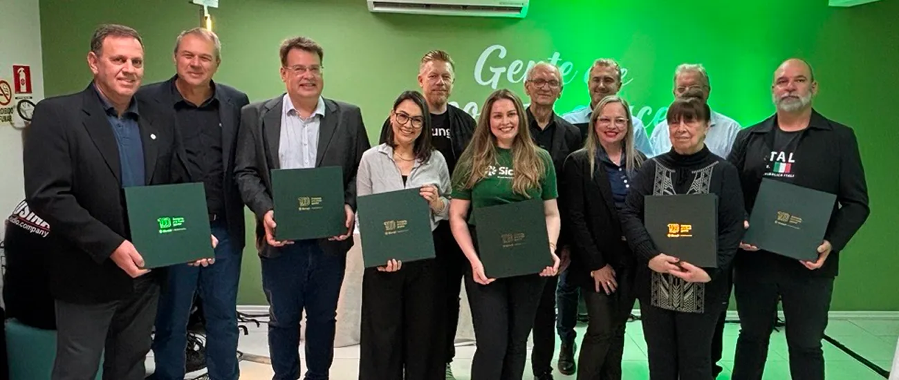  Sicredi das Culturas lança livro em comemoração ao seu centenário 