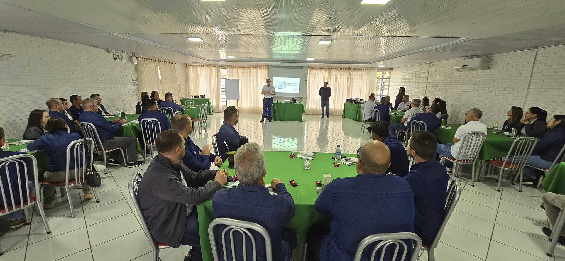  terceira turma aula.jpg 