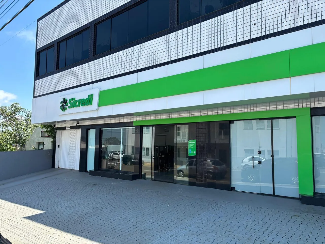  WhatsApp Image 2024-10-16 at 11.38.52_Easy-Resize.com 