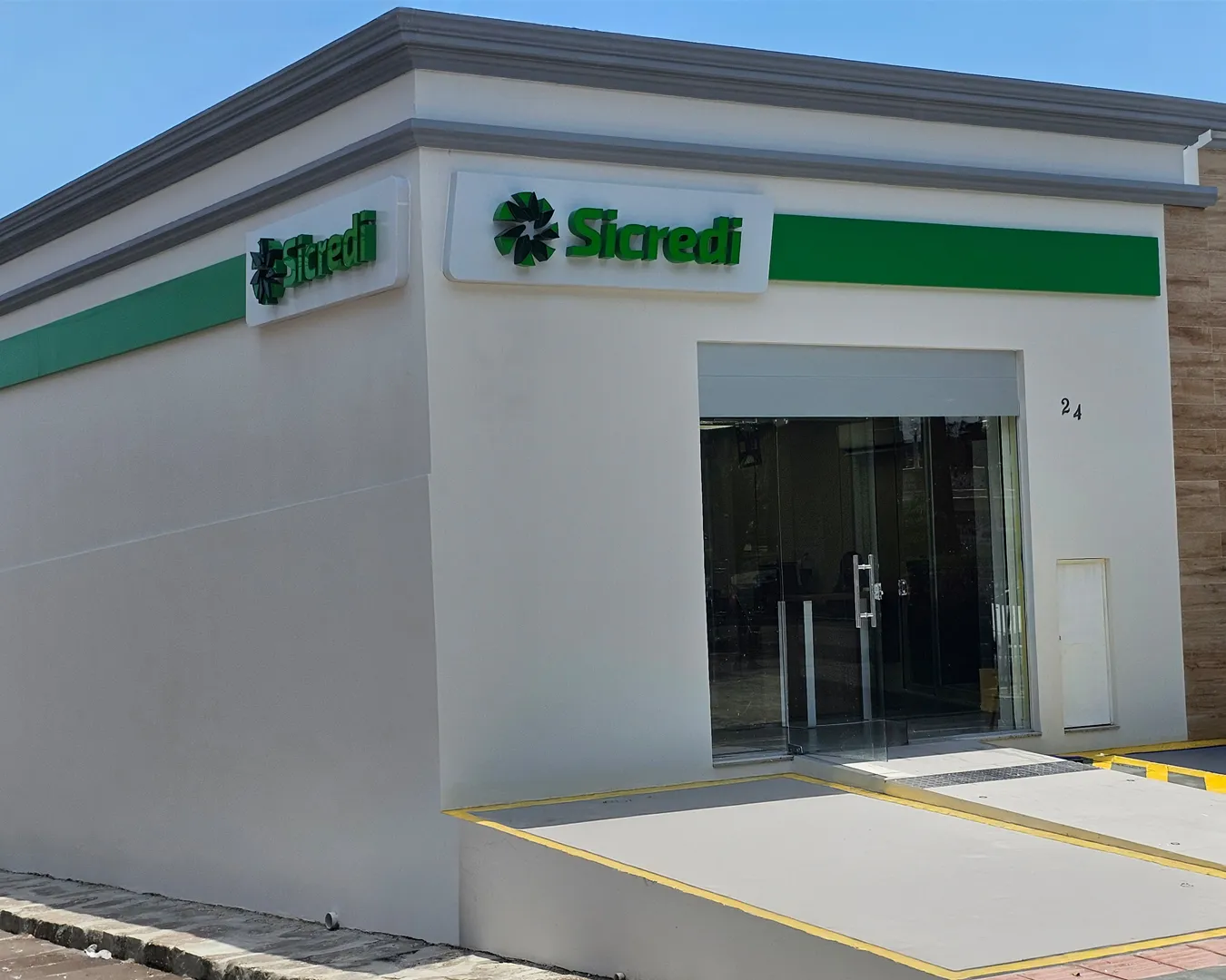  Fachada da Sicredi Serigy em Estância 