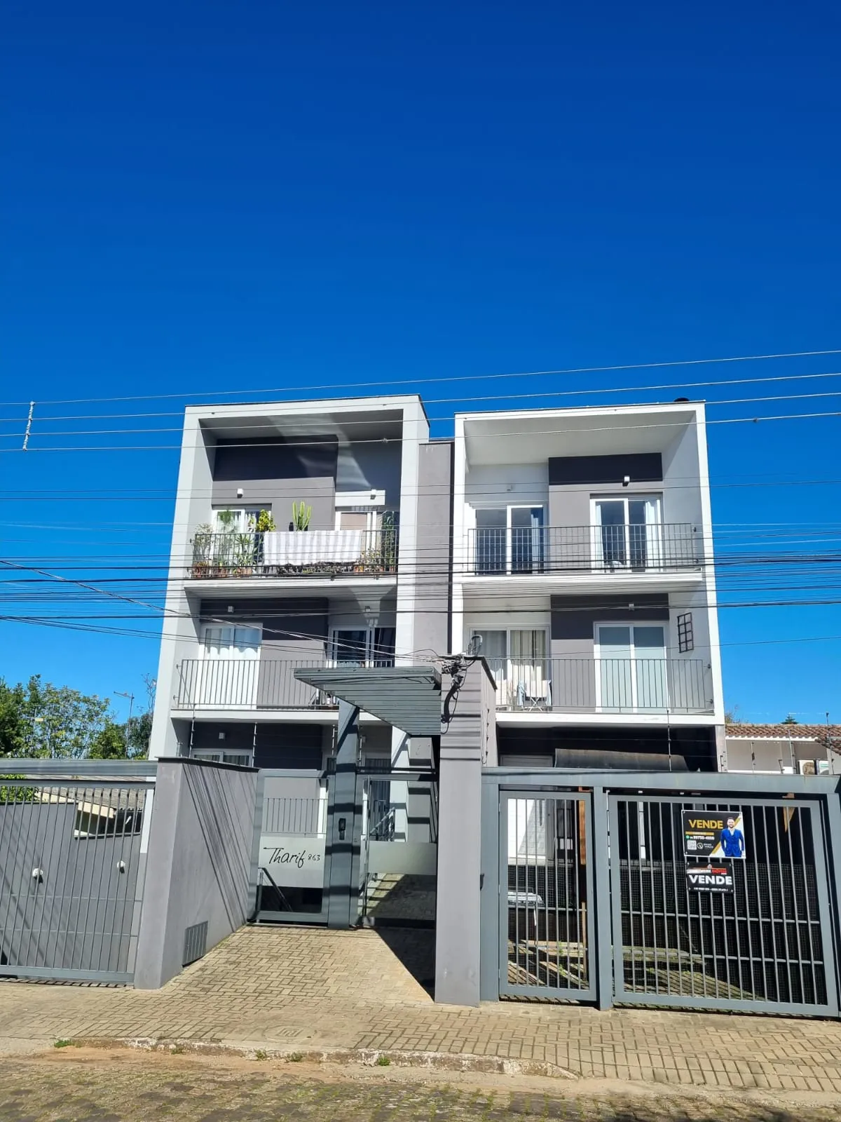 Apartamentos 202 e 204 Tharif.jpg 
