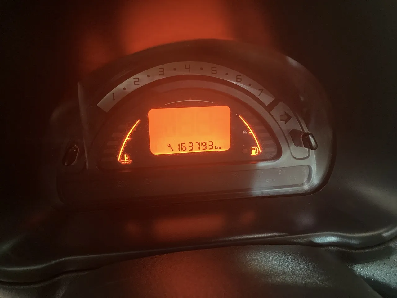  Image - 2025-11-21T160116.700_Easy-Resize.com.jpg 