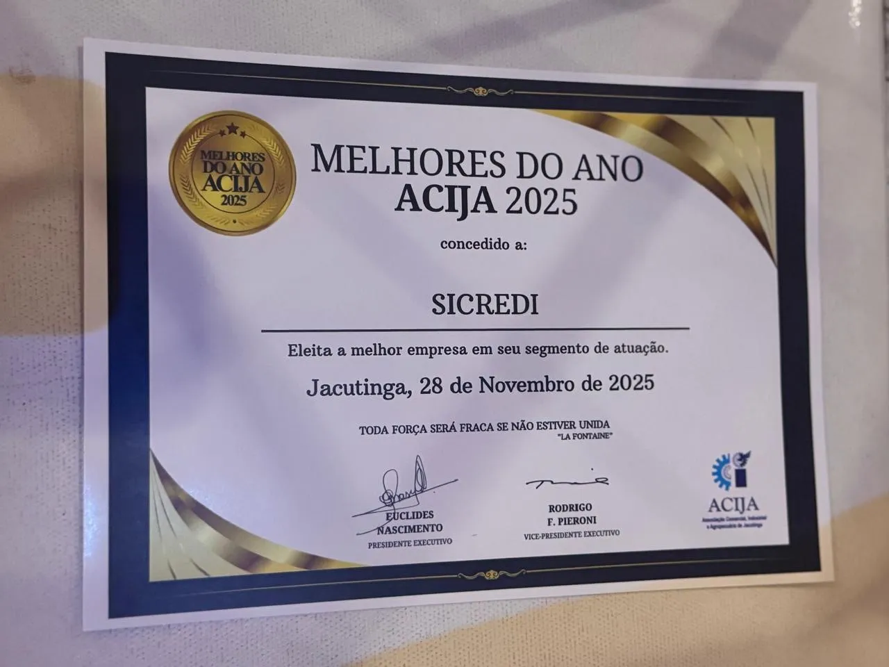  certificado_melhores_do_ano - outros_tipos_de_documentos.jpg 