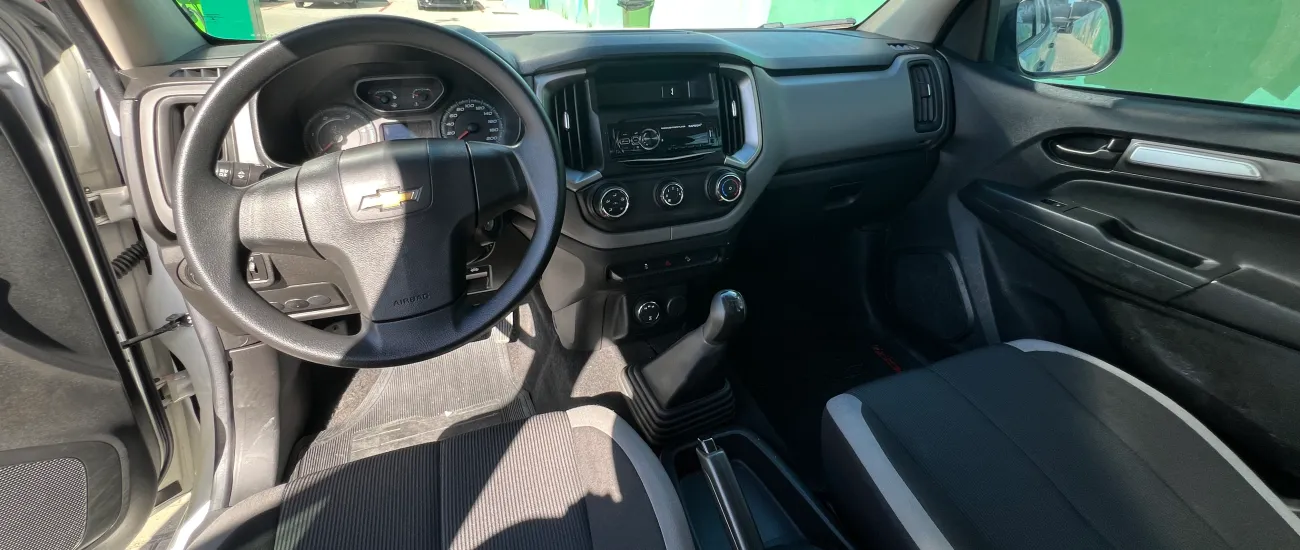  Interno 01 - RAZ4A48.png 