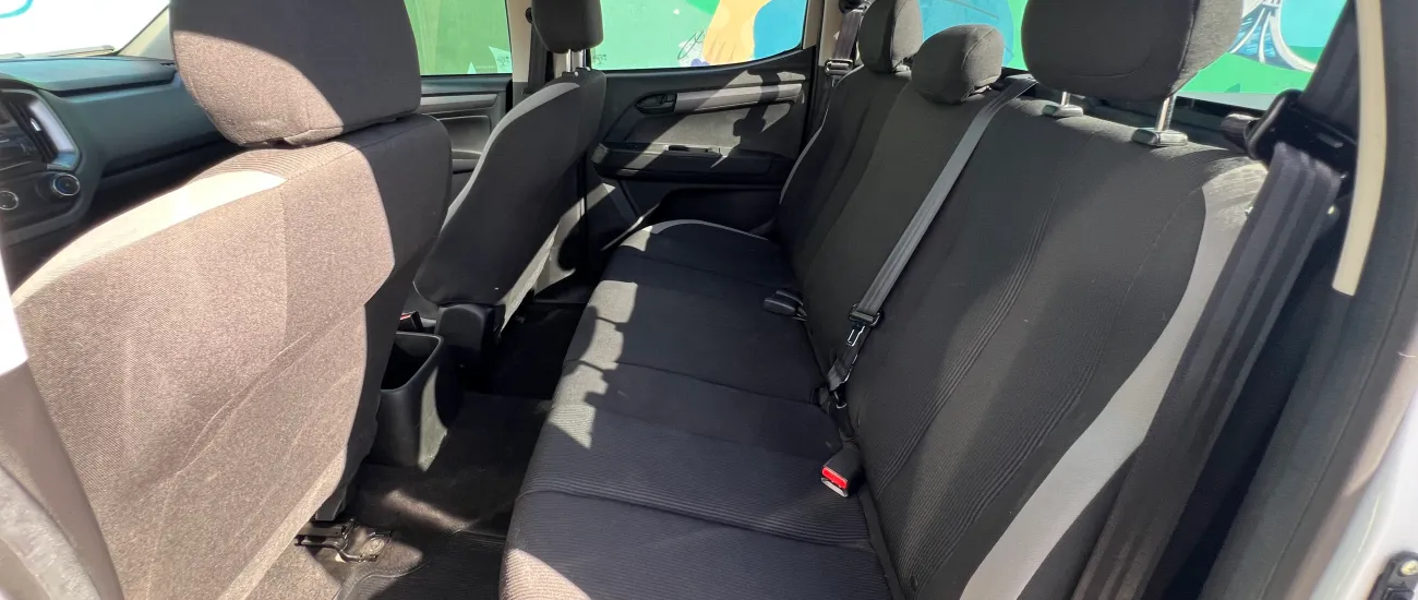  Interno 03 - RAZ4A48.png 