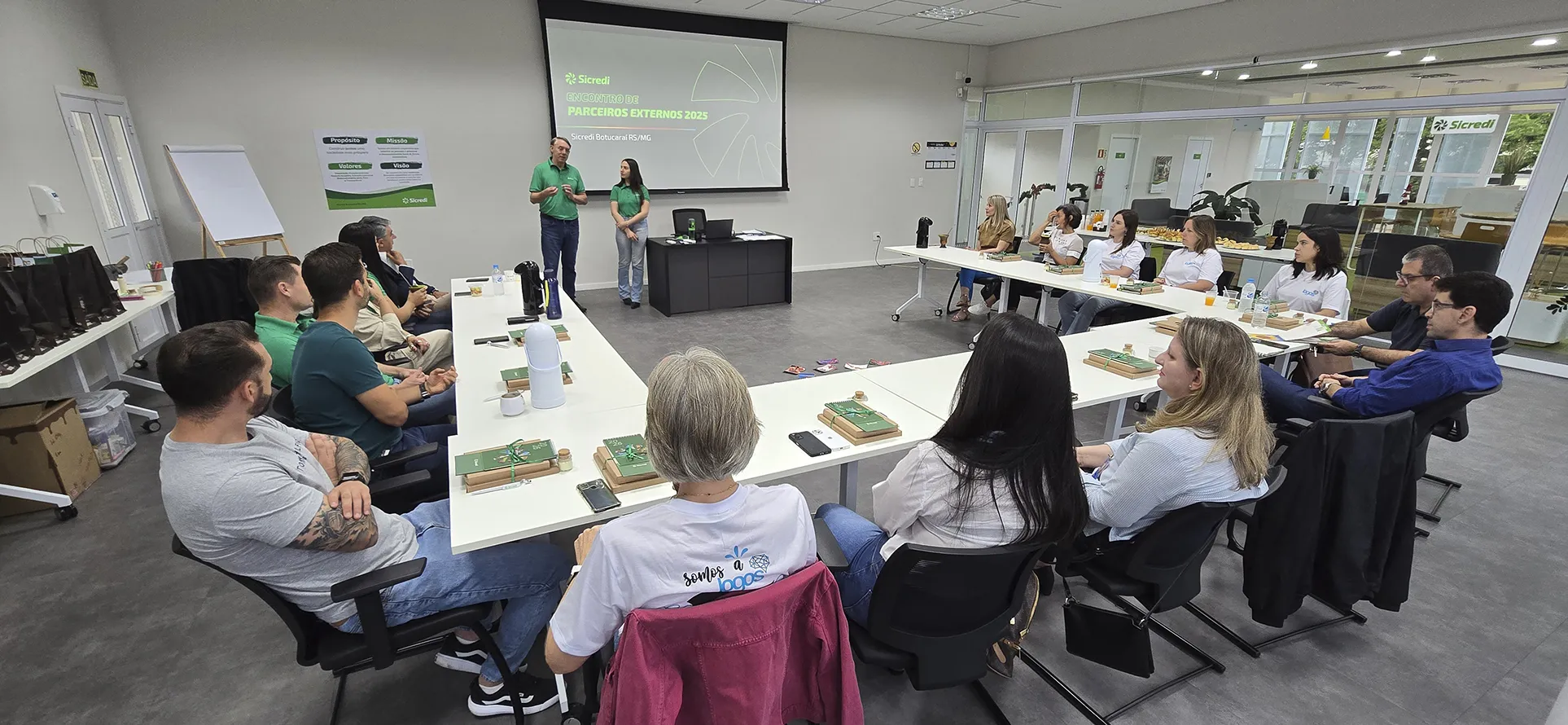  João encontro parceiros.jpg 