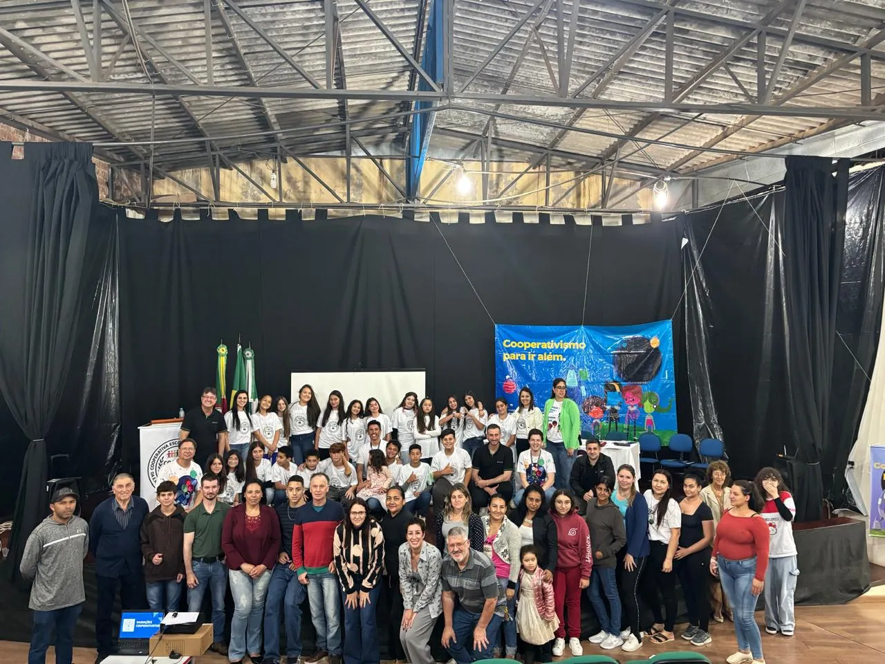  Fundação Cooperativa Escolar Caseiros (4).jpg 