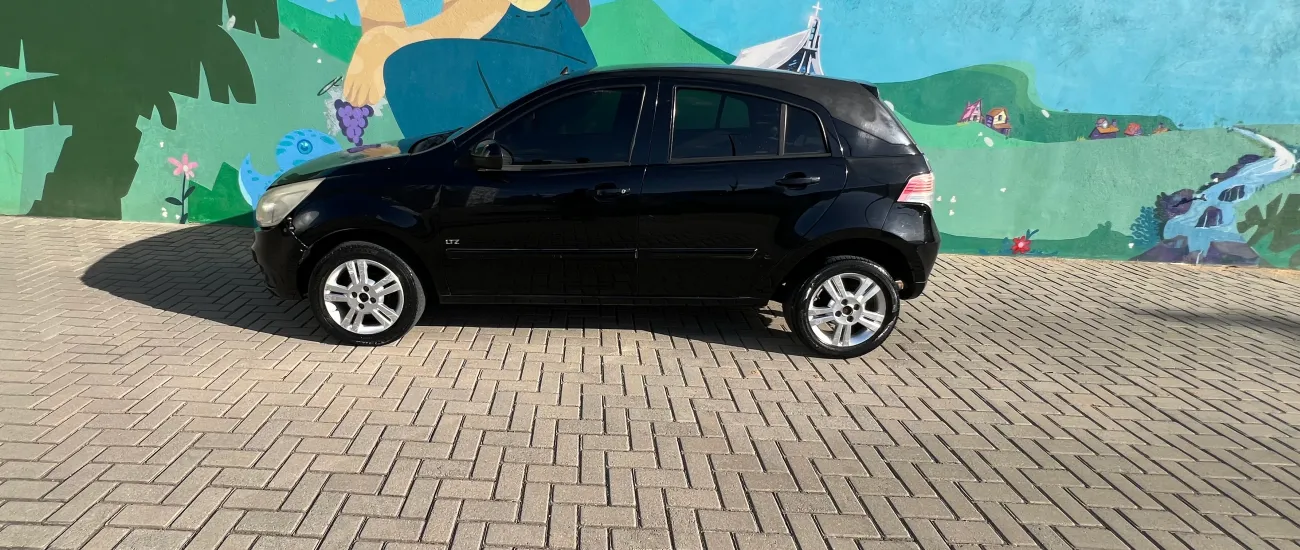  Lateral 02 - ATD8H63.png 