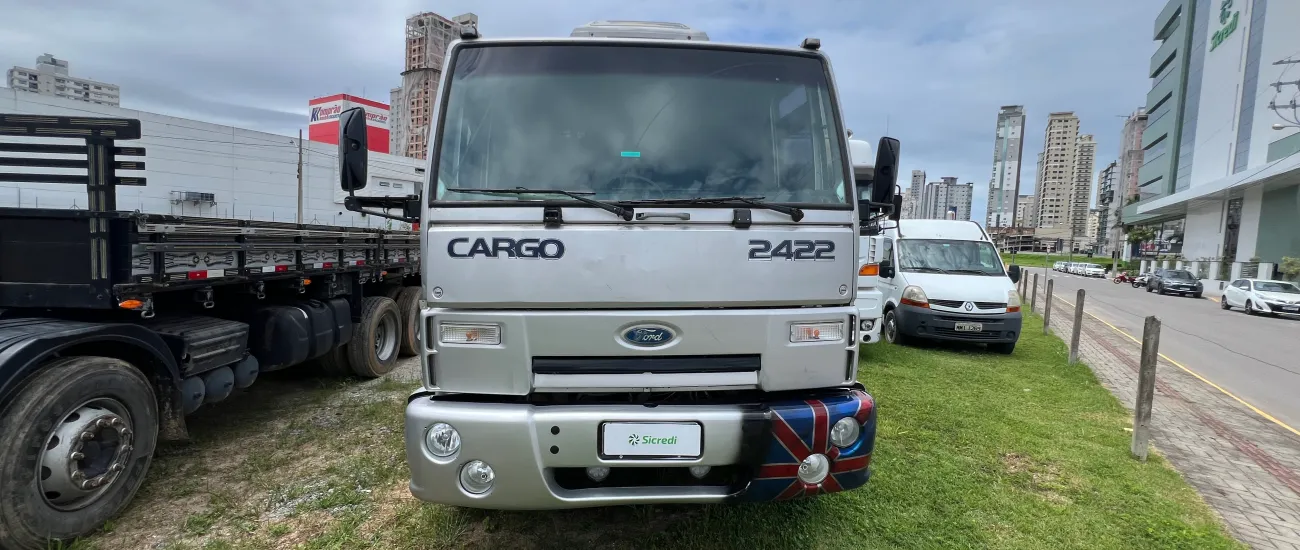  Caminhão - MGR4J90 - Frente 02.png 