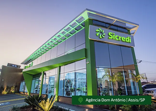  imagem da agência Sicredi na avenida Dom Antonio em Assis 