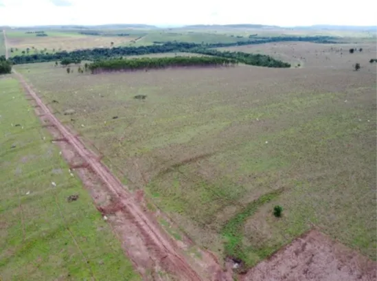  Vista aérea do imóvel 