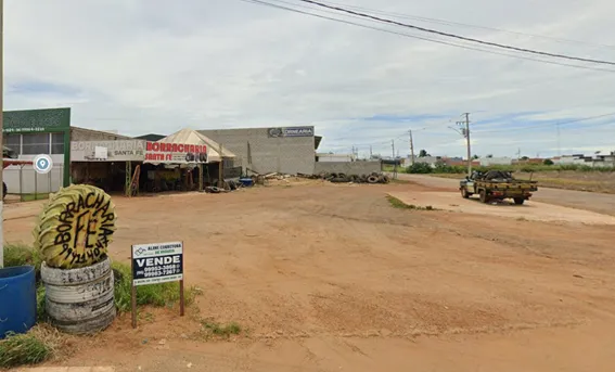  Vista aérea do imóvel 