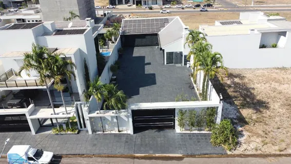  Vista aérea do imóvel 