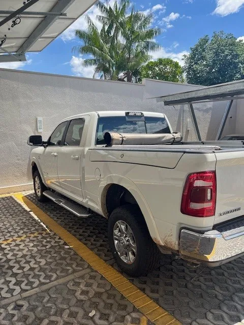  Dodge Ram - lateral 04.jpg 