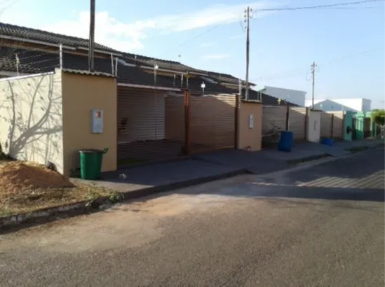  Vista aérea do imóvel 