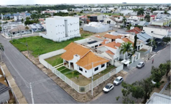  Vista aérea do imóvel 