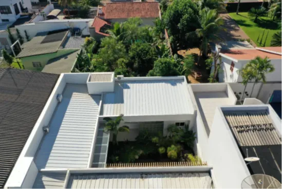  Vista aérea do imóvel 