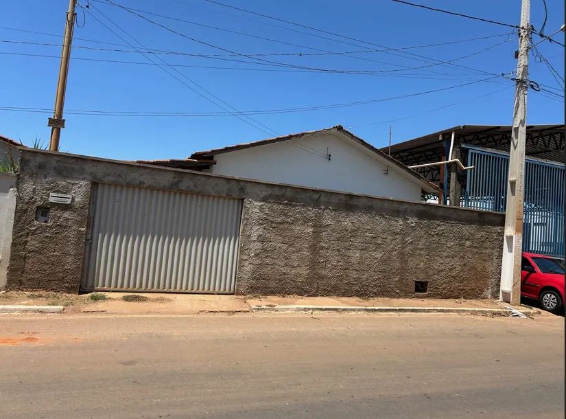  Imovel - frente 01.png 