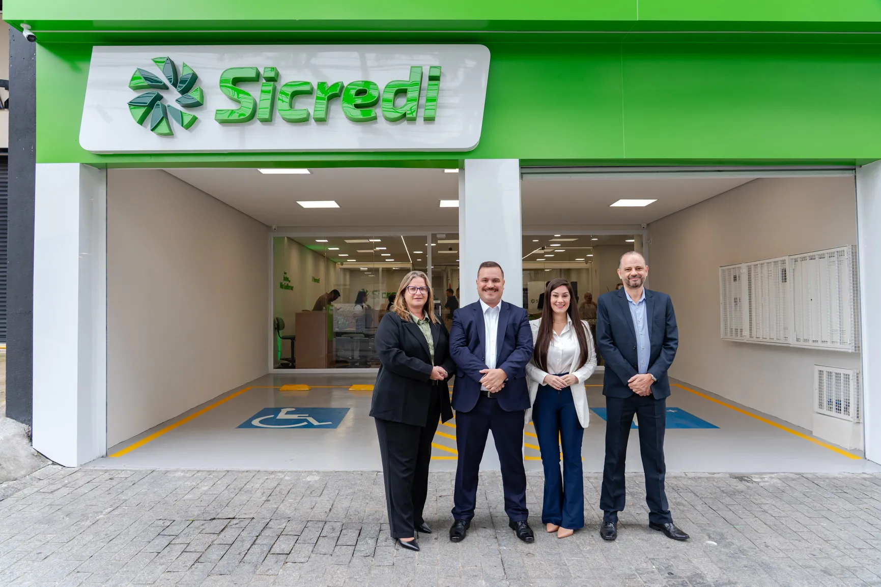  Equipe da agência Vila Guilherme.jpg 