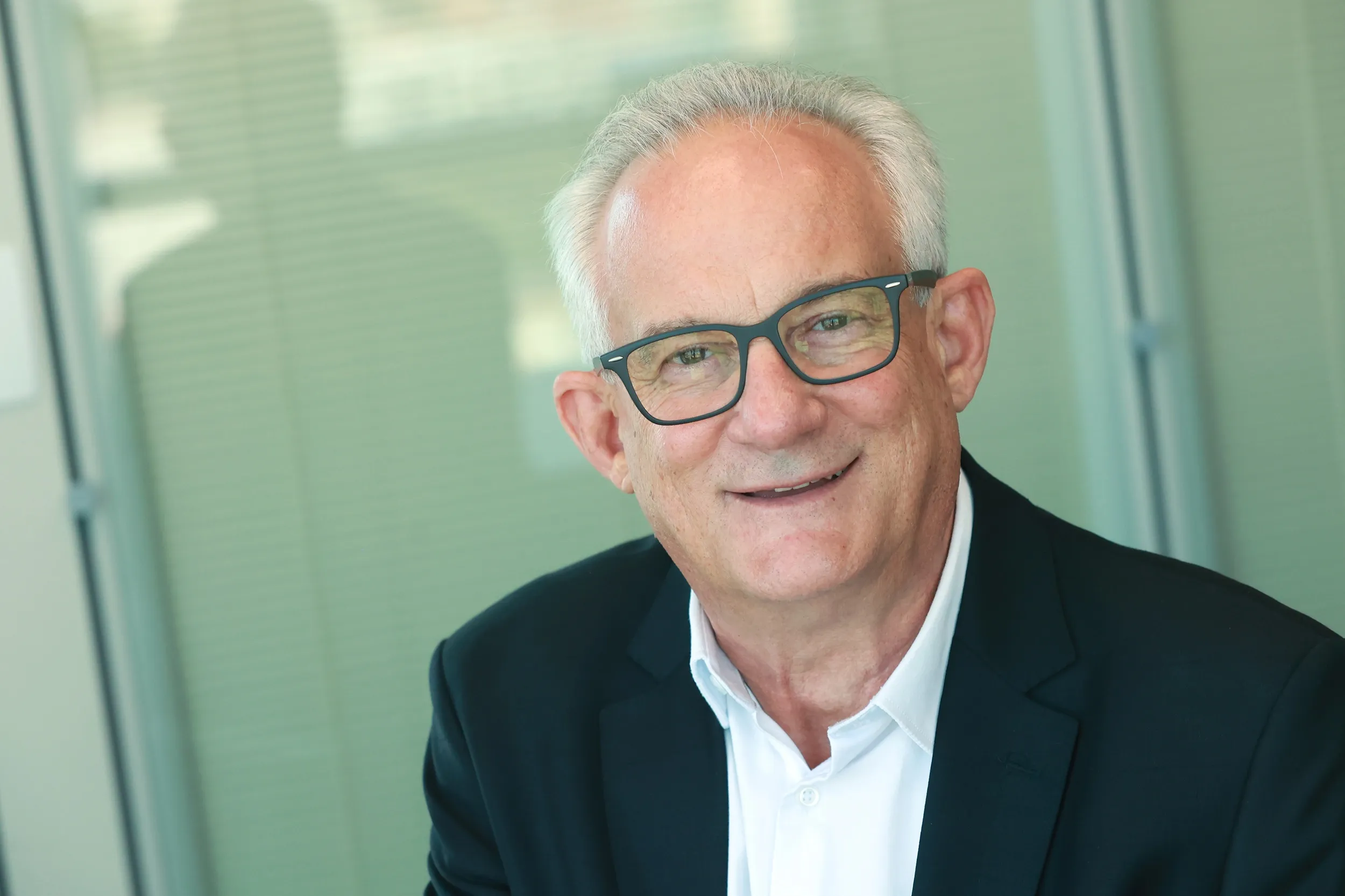  Segundo Fernando Dall´Agnese, a marca de 10 milhões de associados reflete a confiança das pessoas no modelo cooperativo 