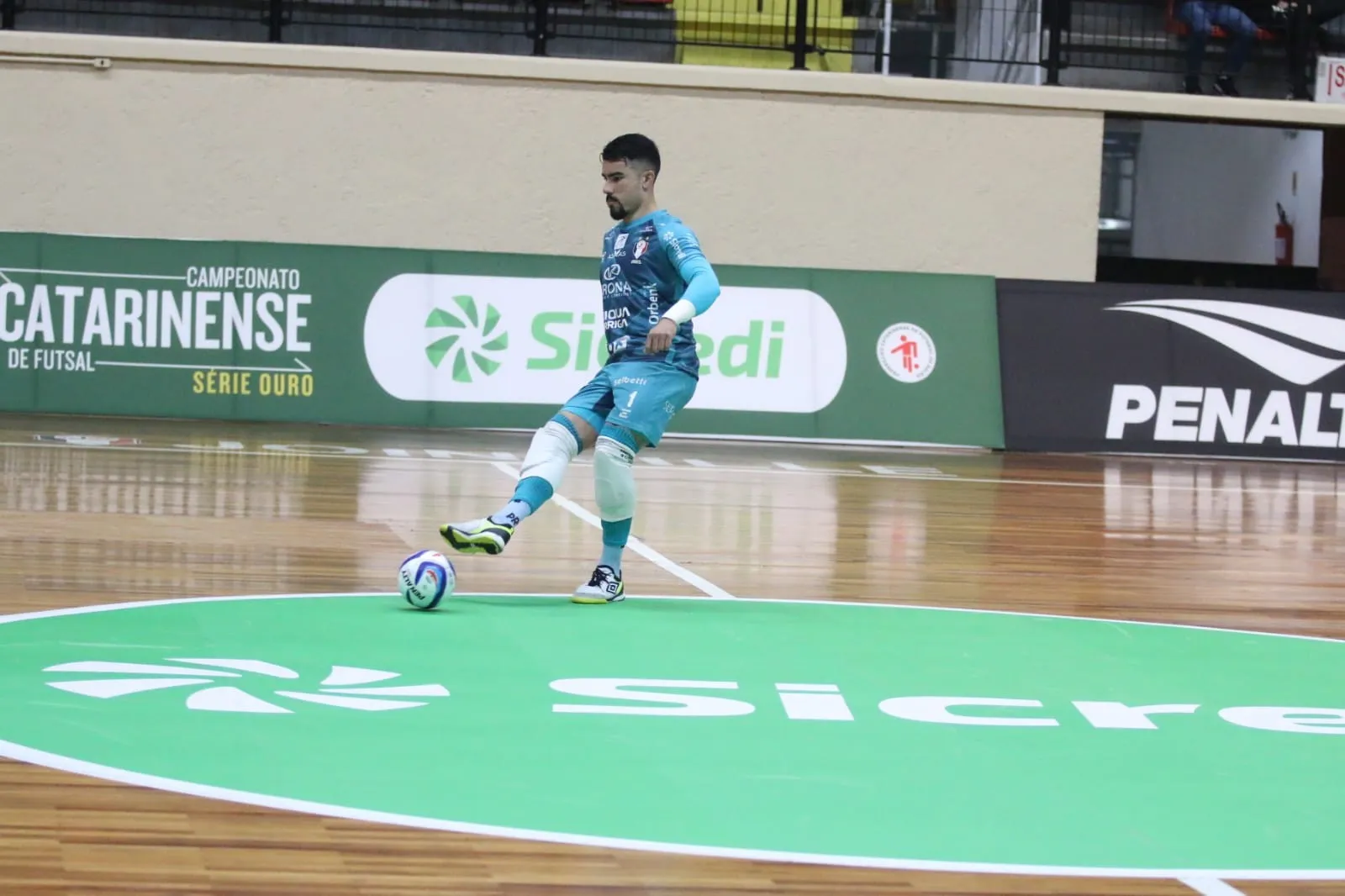  Futsal.jpg 