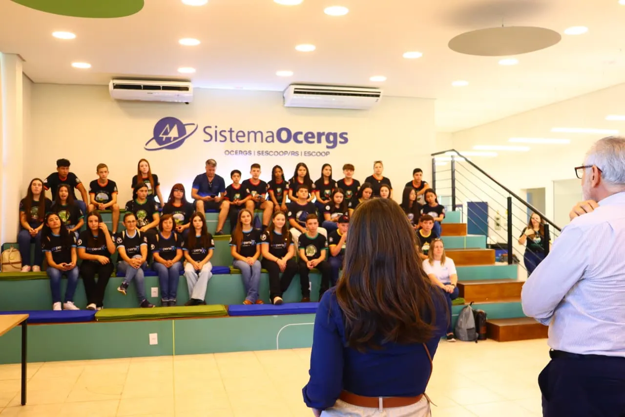 ee332ae1f4d361bc79aea2c5117c203d - fotos.png 